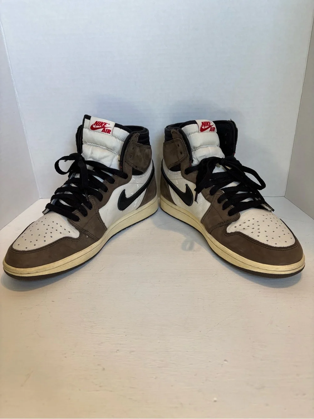 Jordan 1 Retro High OG Travis Scott Mocha size US Men’s 9.5